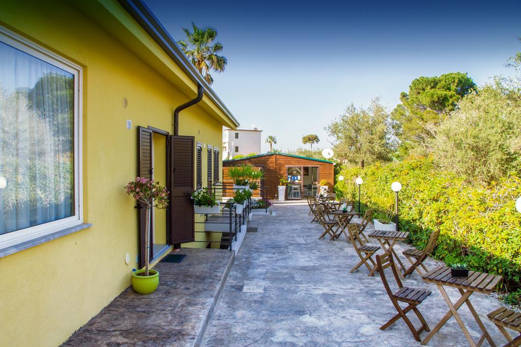 Baia Degli Ulivi Apartments Cefalù Exterior foto